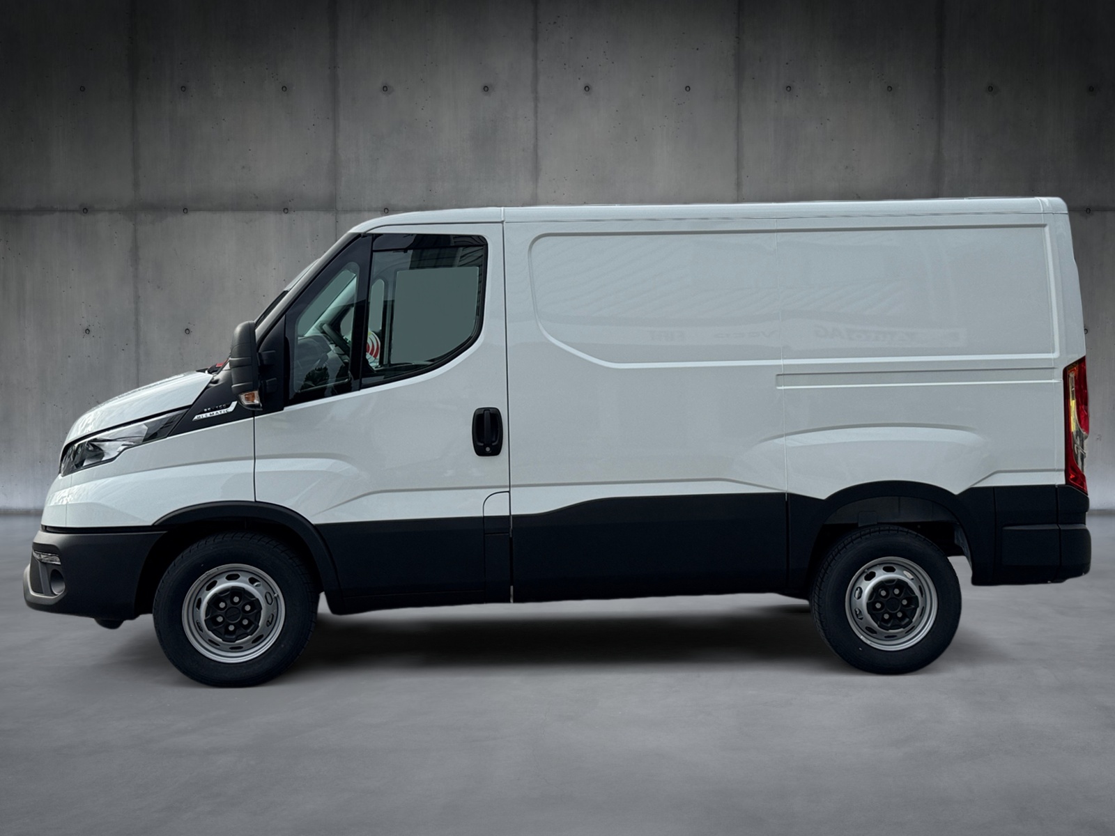 IVECO 35 S 14 A8 VL-showroom-element-1
