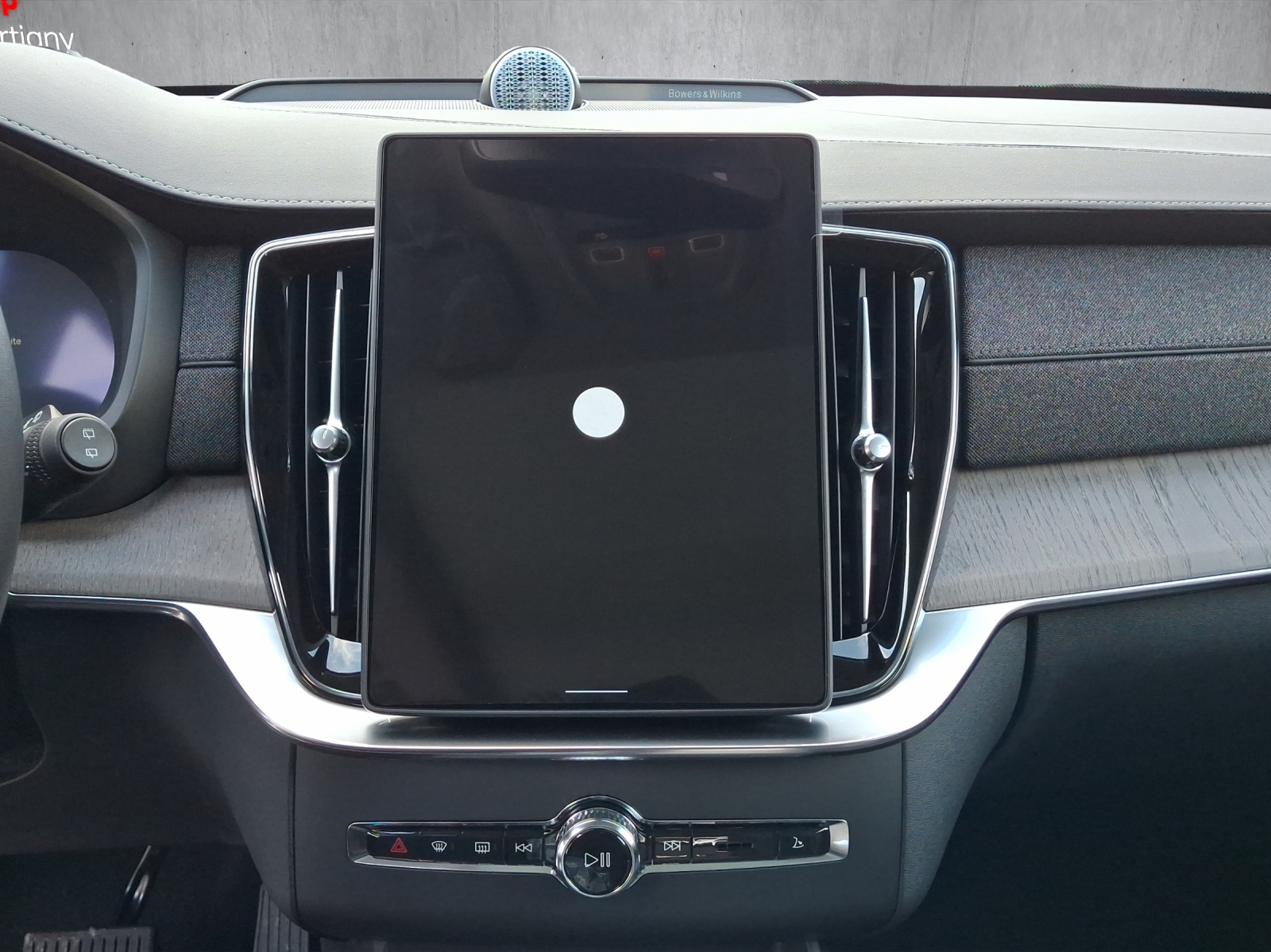 VOLVO XC90 T8 eAWD PluginHybrid Ultra Dark Geartronic-image-8