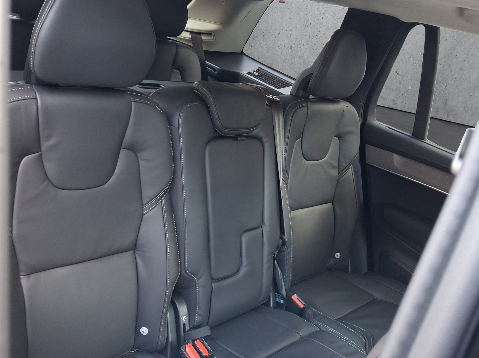 VOLVO XC90 T8 eAWD PluginHybrid Ultra Dark Geartronic-image-10