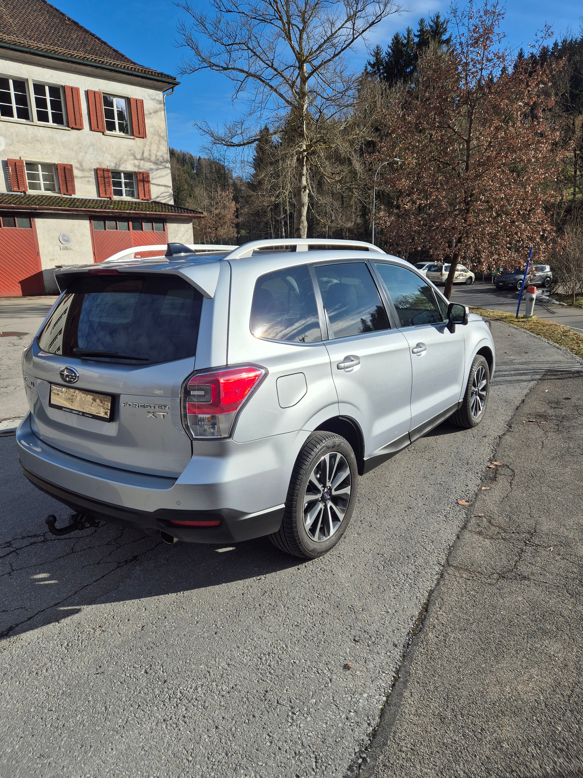 SUBARU Forester 2.0XT Luxury Lineartronic-image-4