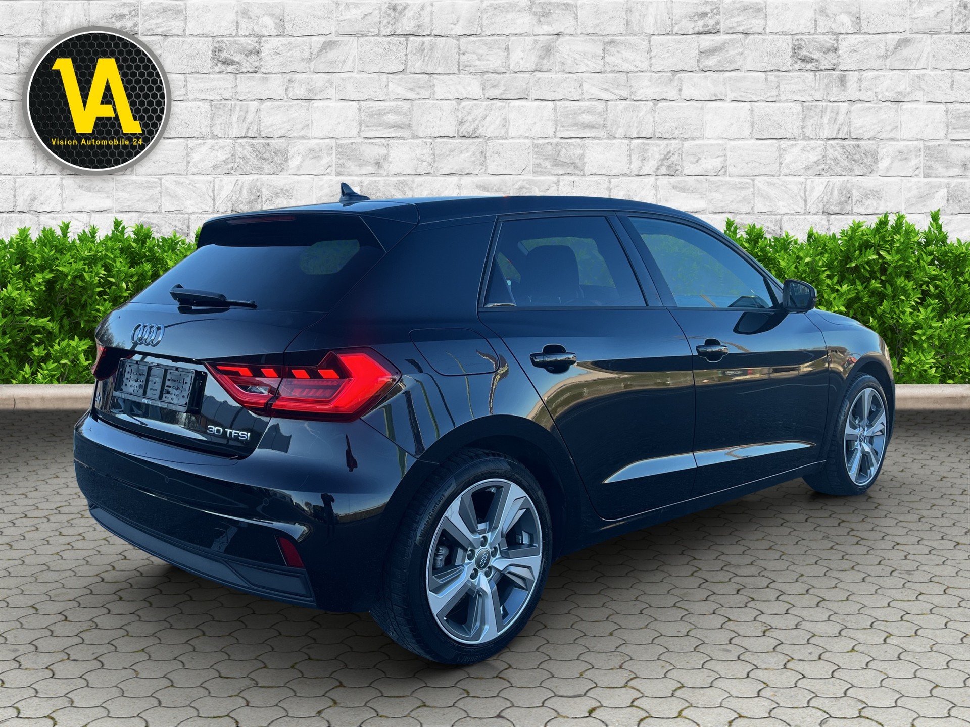 AUDI A1 Sportback 30 TFSI S-tronic S-Line-image-5