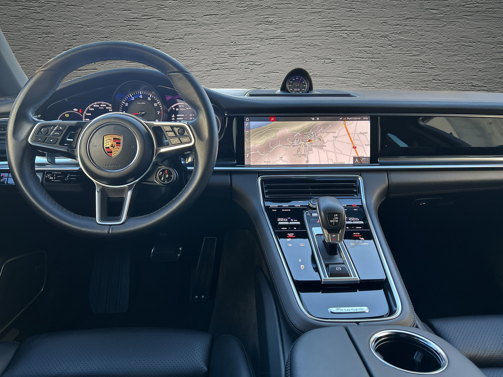 PORSCHE Panamera 4S Sport Turismo PDK*CH Fahrzeug*Schiebedach*Sportauspuff*Soft Close*-image-6