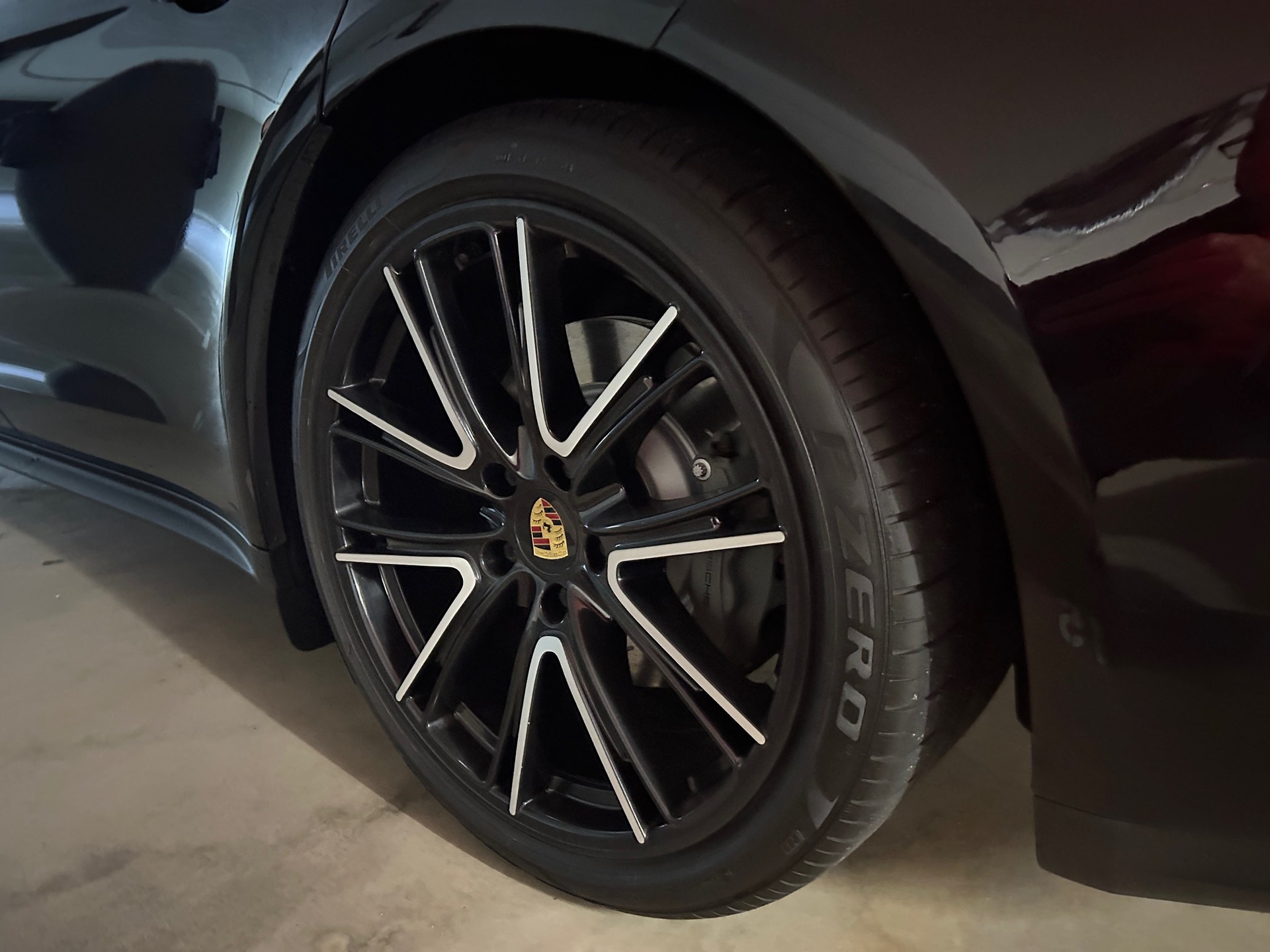 PORSCHE Panamera 4S Sport Turismo PDK*CH Fahrzeug*Schiebedach*Sportauspuff*Soft Close*-image-26