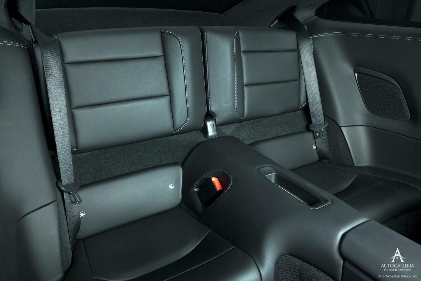 PORSCHE 911 Carrera S 50 Years PDK-image-13