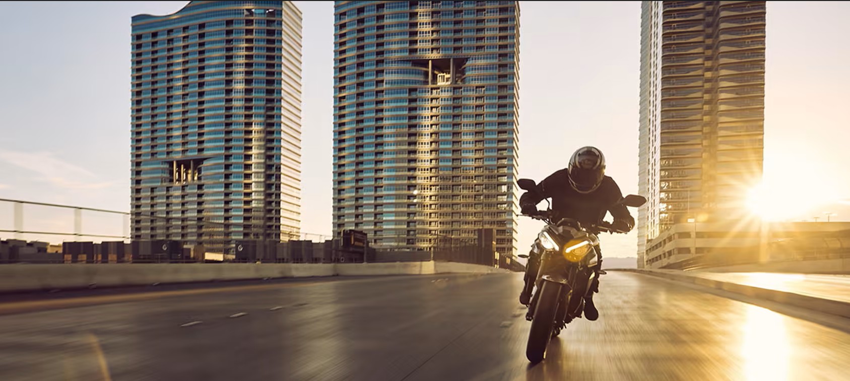 TRIUMPH Street Triple 765 R A2-image-1