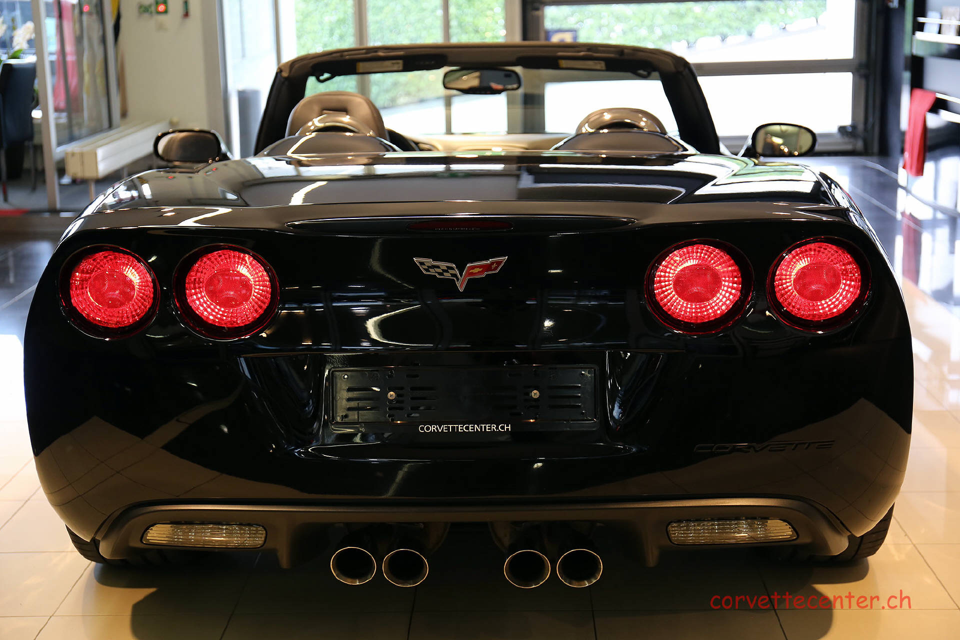 CHEVROLET Corvette Convertible 6.2 V8-image-6