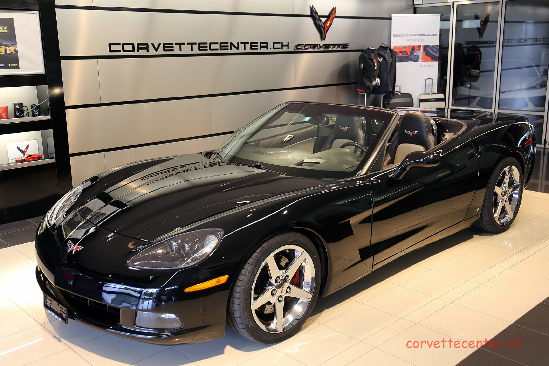 CHEVROLET Corvette Convertible 6.2 V8-showroom-element-1