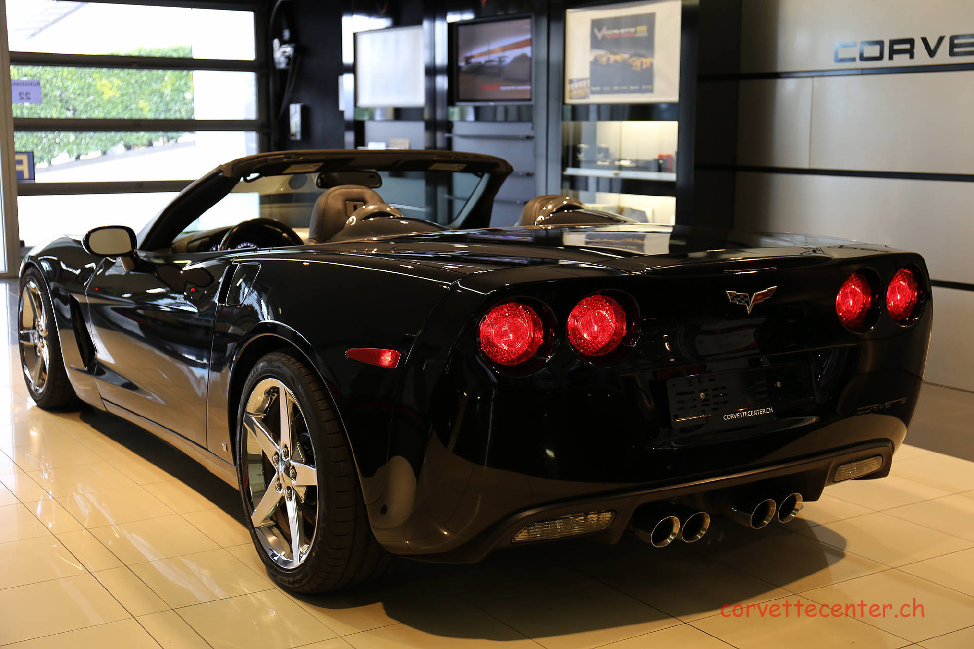 CHEVROLET Corvette Convertible 6.2 V8-image-5