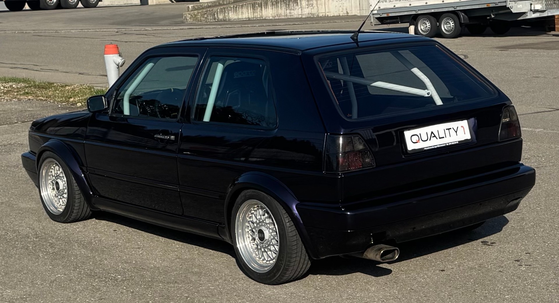 VW Golf 1800 GTI G60 Fire and Ice-image-9