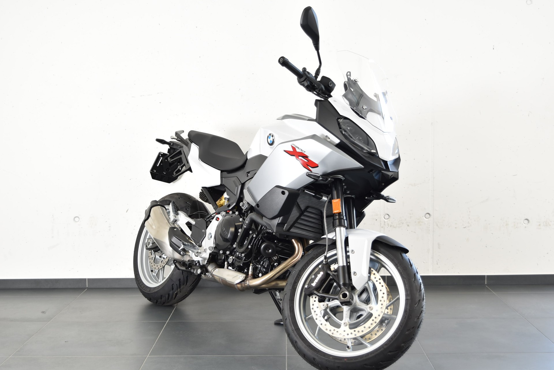 BMW F 900 XR-image-2