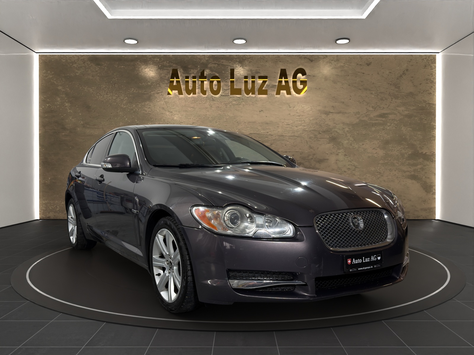 JAGUAR XF 2.7d V6 Luxury-image-6