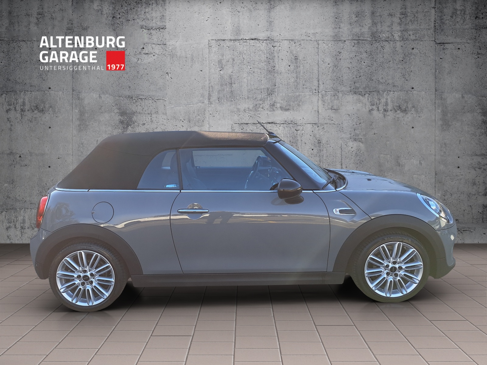 MINI Cabrio F57 1.5i Cooper-image-5