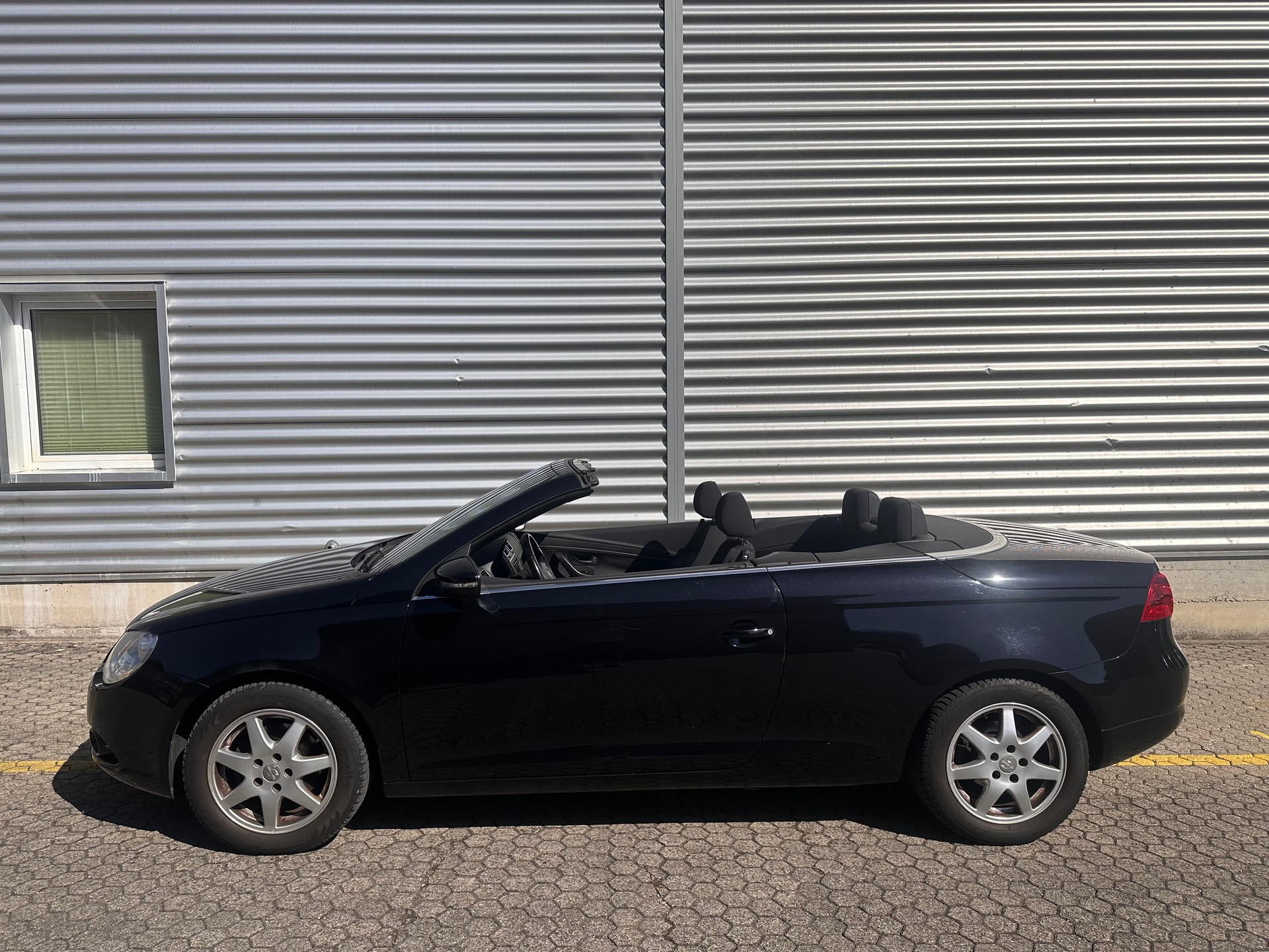 VW Eos 1.4 TSI White Night-image-3