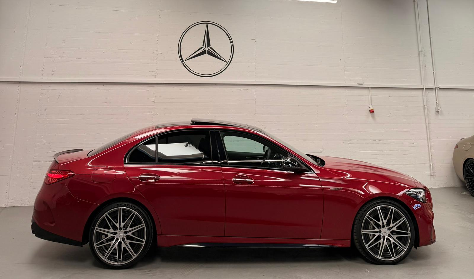 MERCEDES-BENZ C 43 AMG (C63s AMG Bodykit) Limited Red&Black Performance MB Vollgarantie & Gratisservice-image-5