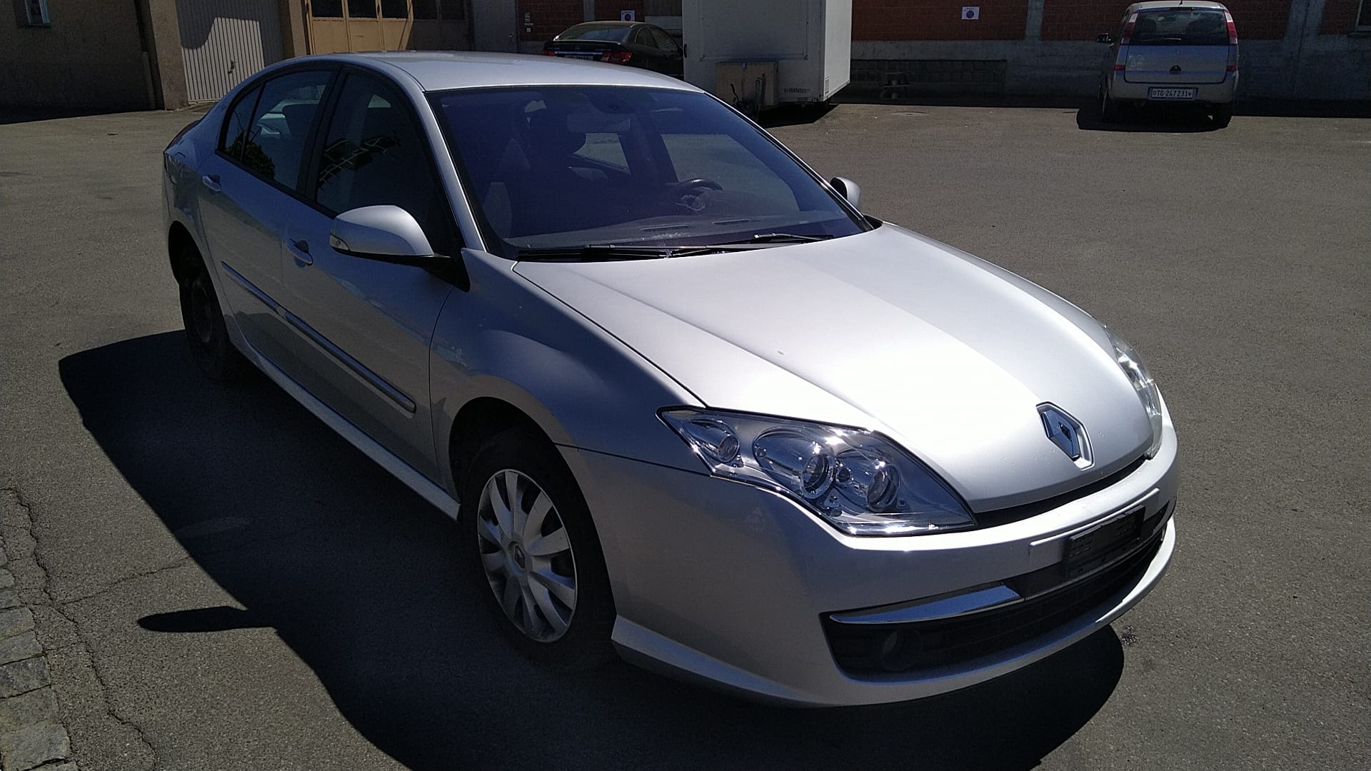 RENAULT Laguna 2.0 16V Expression-image-2