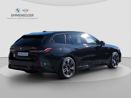 BMW 520d xDr 48V Tour M Sport-showroom-element-3