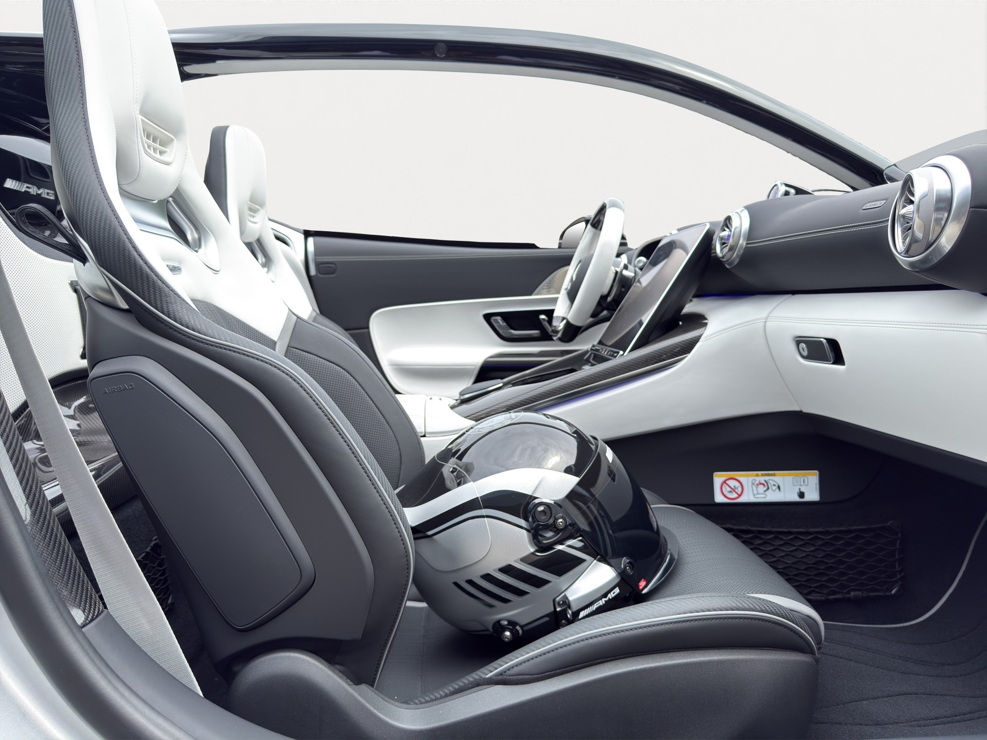 MERCEDES-BENZ Pure Speed-image-10