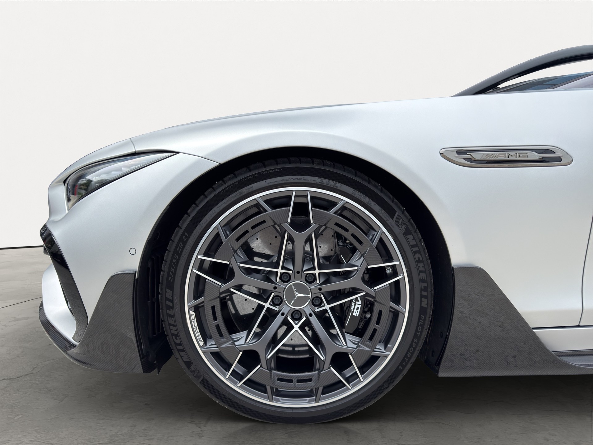 MERCEDES-BENZ Pure Speed-image-12