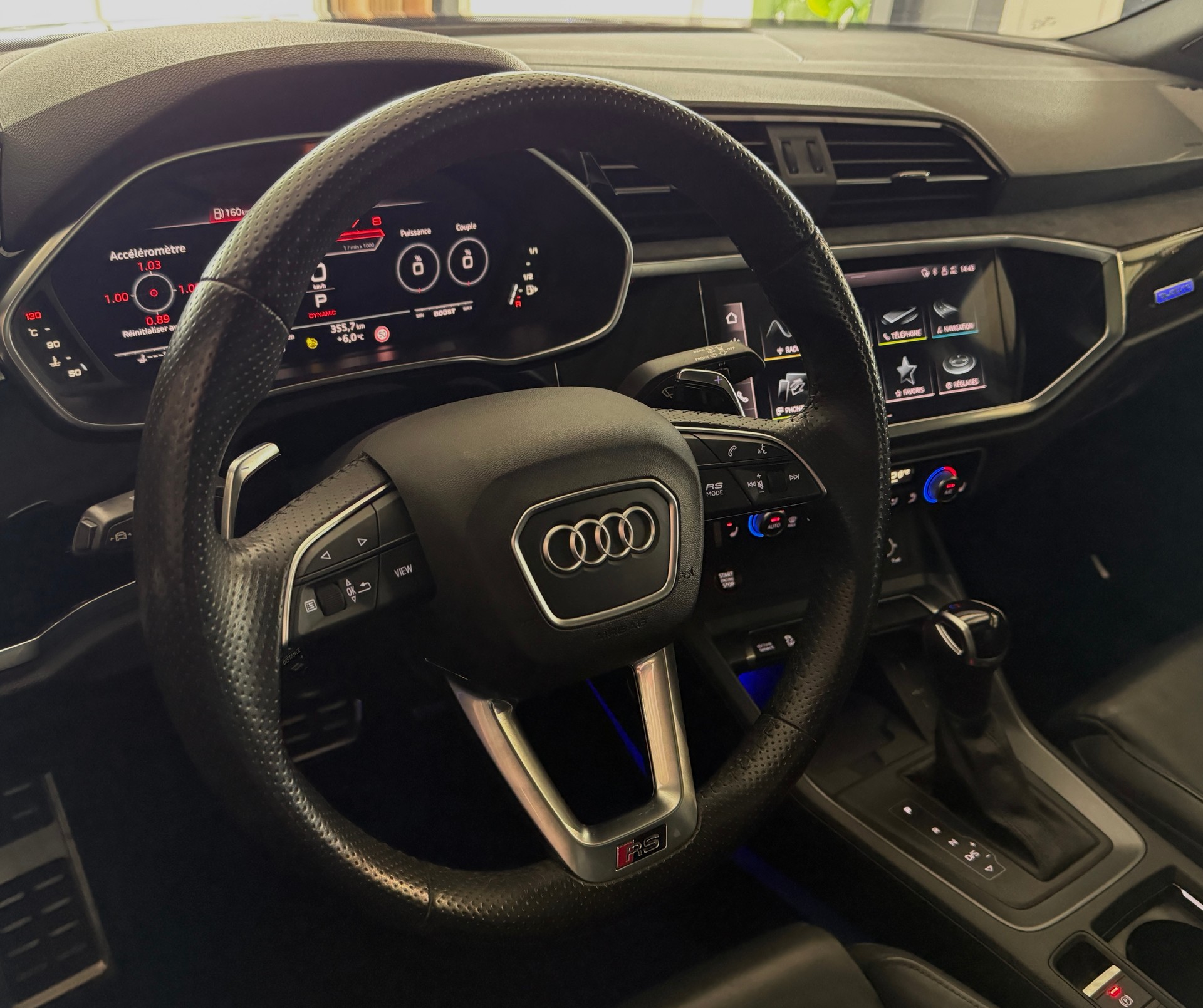 AUDI RS Q3 Sportback quattro S tronic-image-11