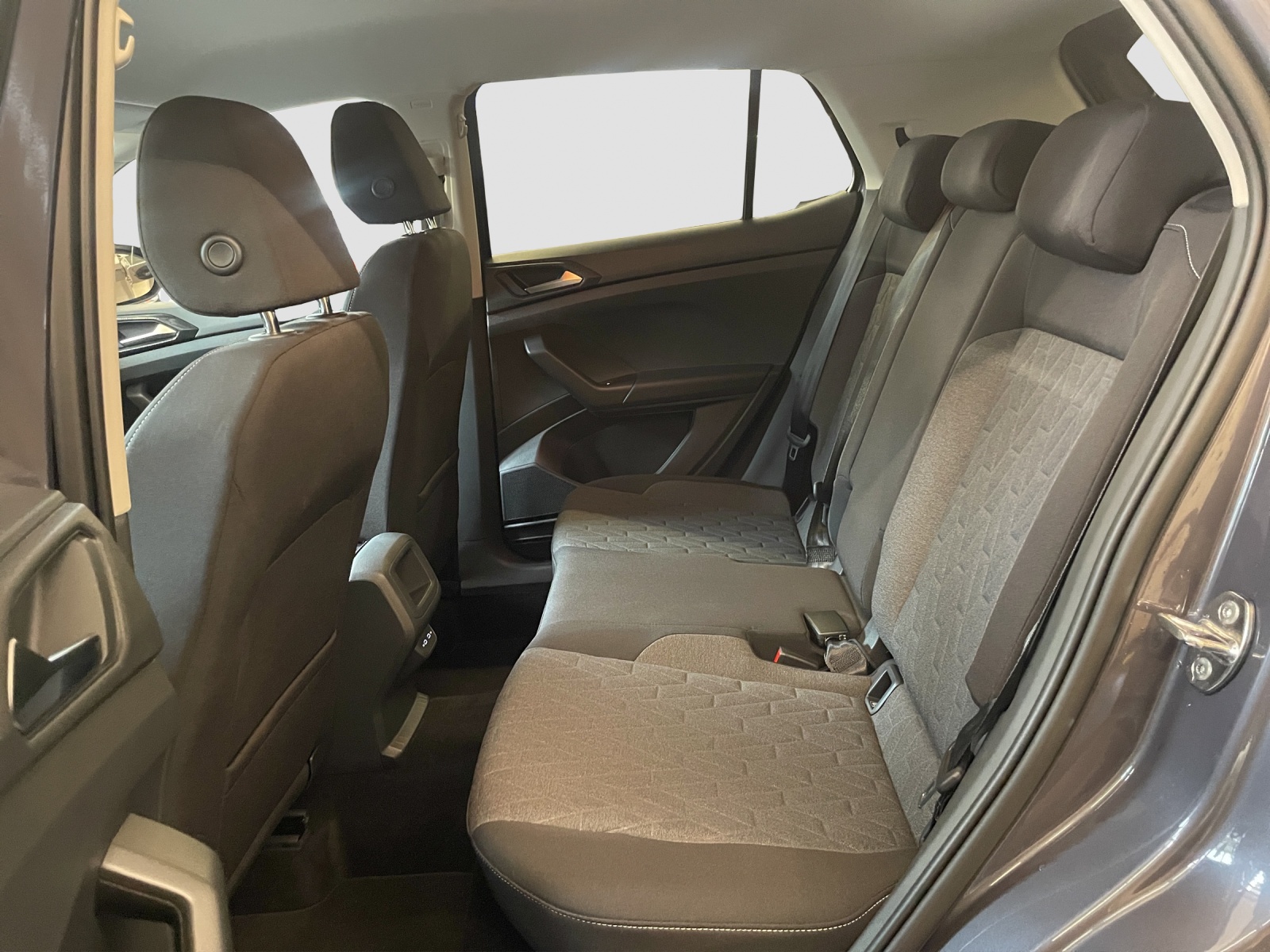 VW T-Cross 1.0 TSI EVO United DSG-image-12