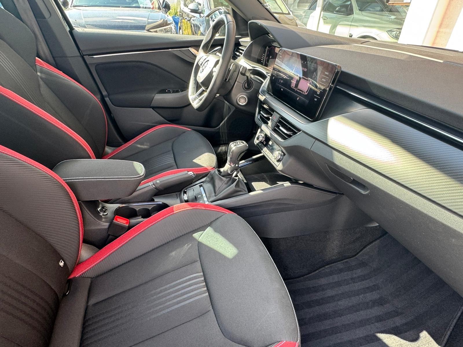 SKODA Kamiq 1.5 TSI ACT Monte Carlo DSG-image-15