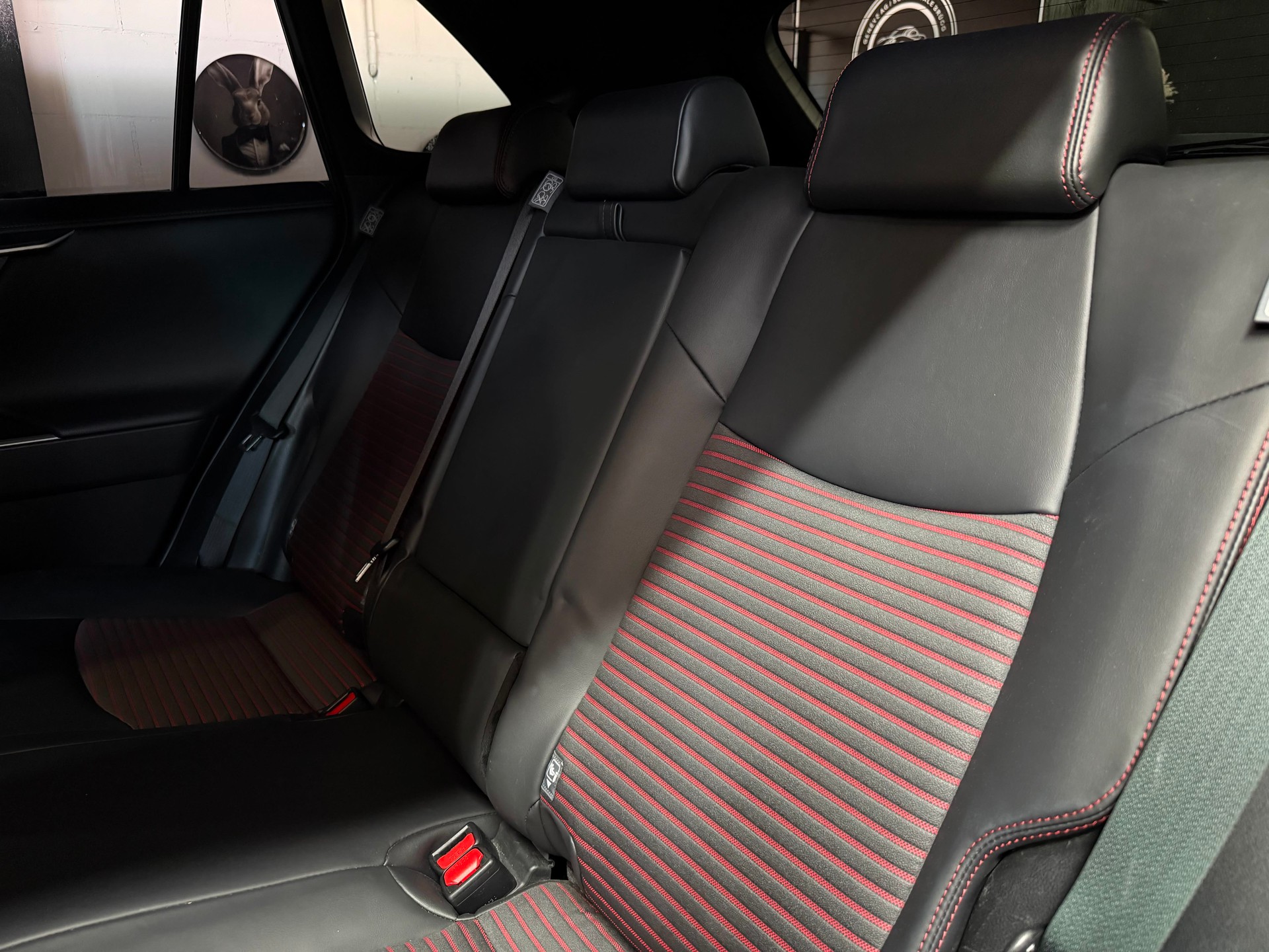 SUZUKI Across 2.5 Plug-in-Hybrid Compact Top E-CVT / TECHNOLOGIE TOYOTA RAV4 / Full Option-image-14