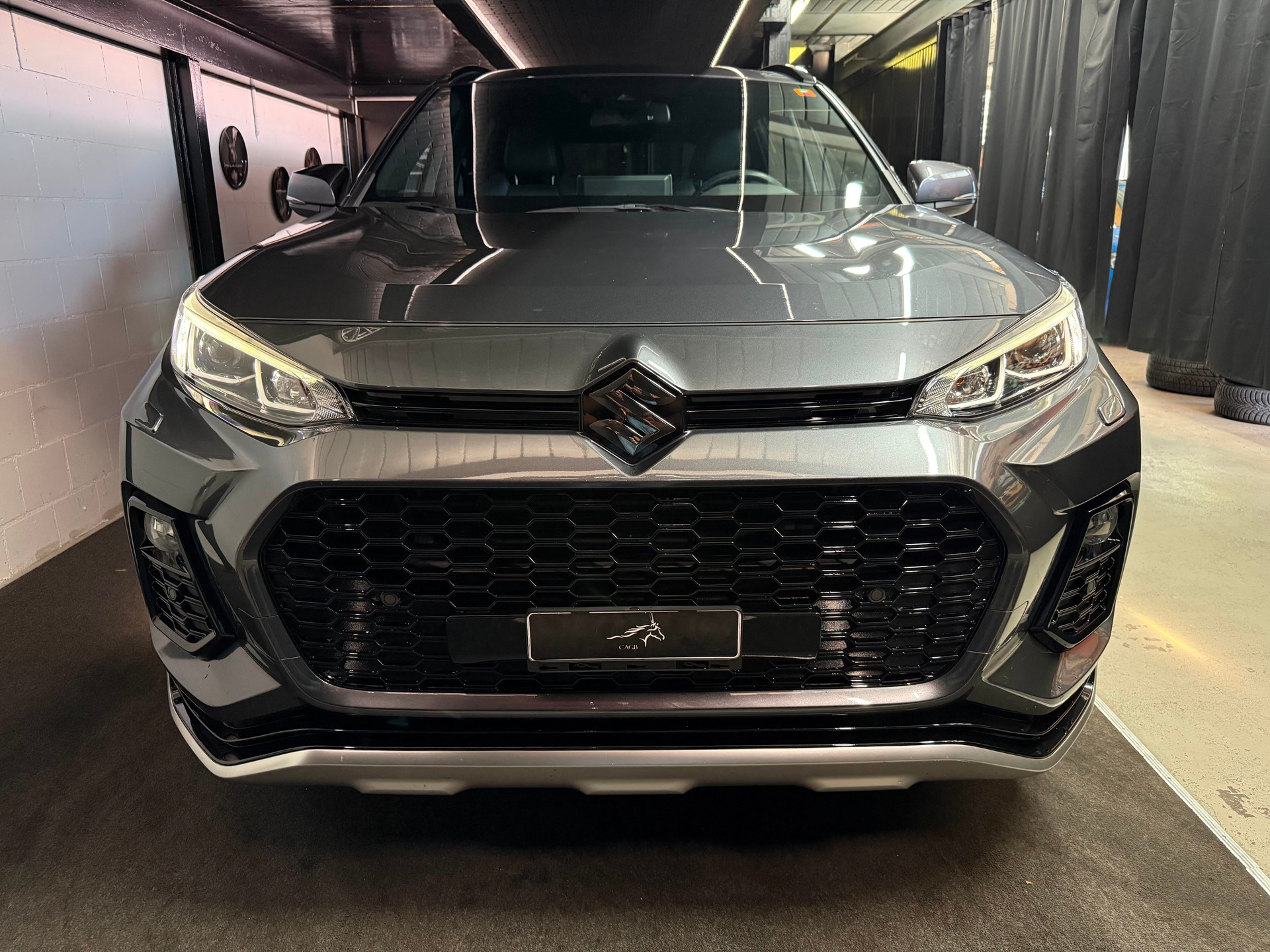 SUZUKI Across 2.5 Plug-in-Hybrid Compact Top E-CVT / TECHNOLOGIE TOYOTA RAV4 / Full Option-image-4
