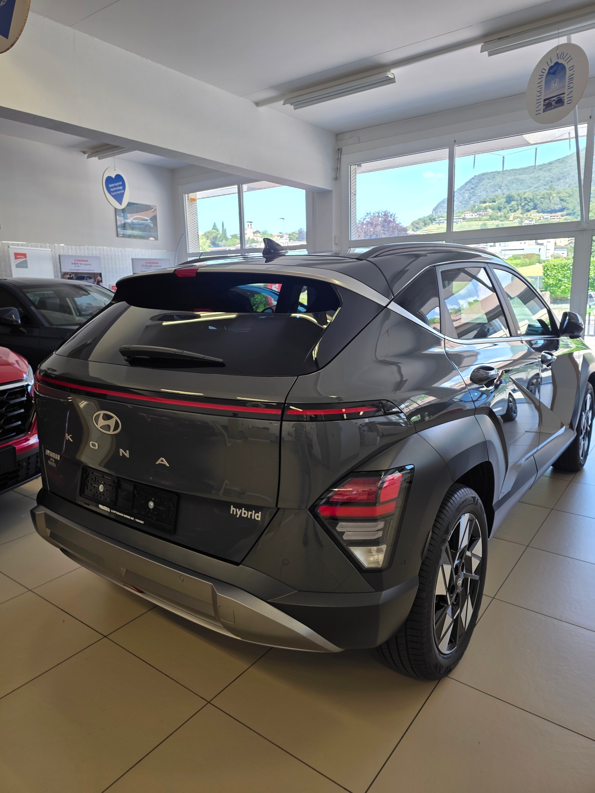 HYUNDAI KONA-image-3