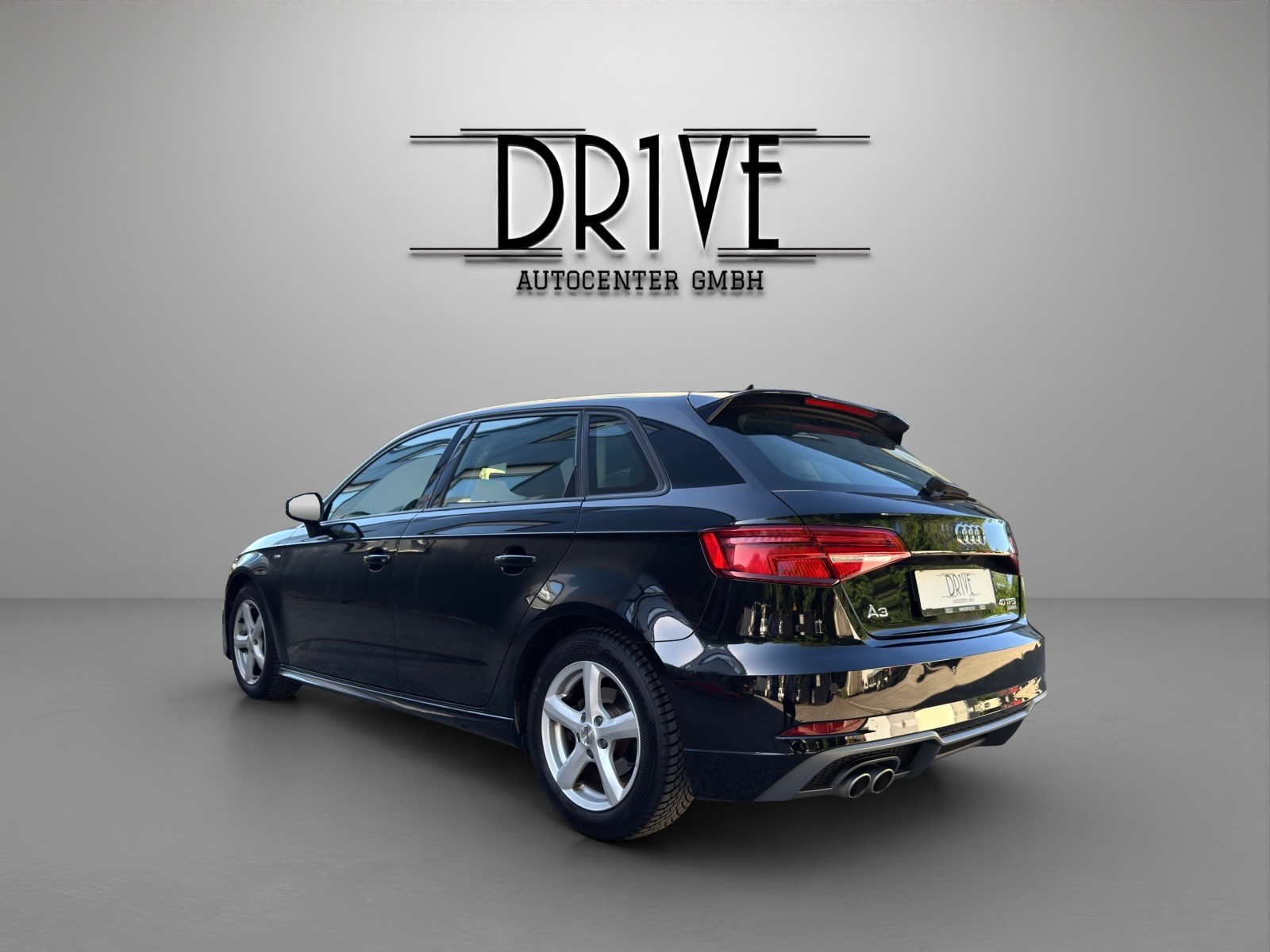 AUDI A3 Sportback 40 TFSI Sport quattro S-tronic-image-6