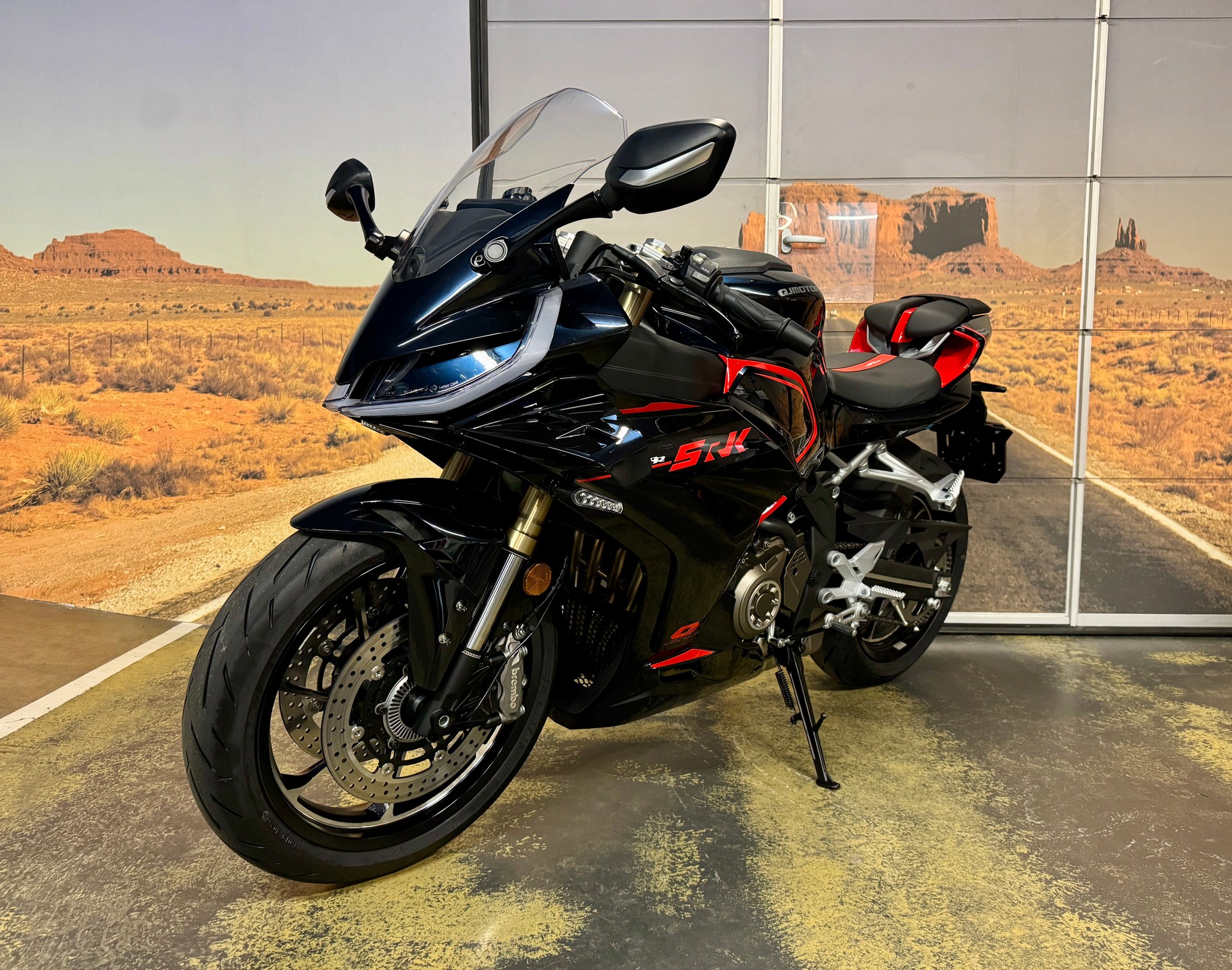 QJ 421 RR-image-3