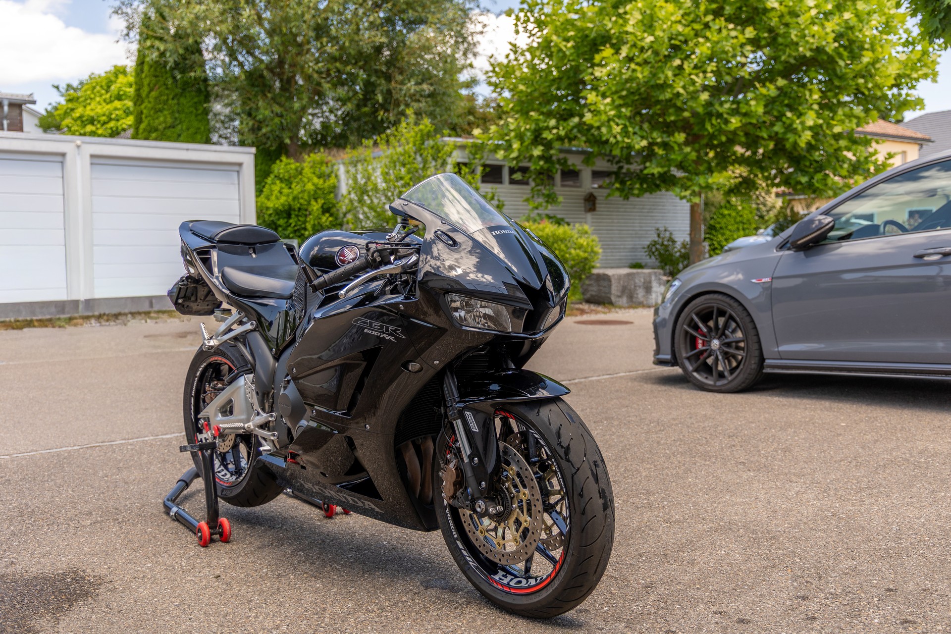 HONDA CBR 600 RA ABS-image-1