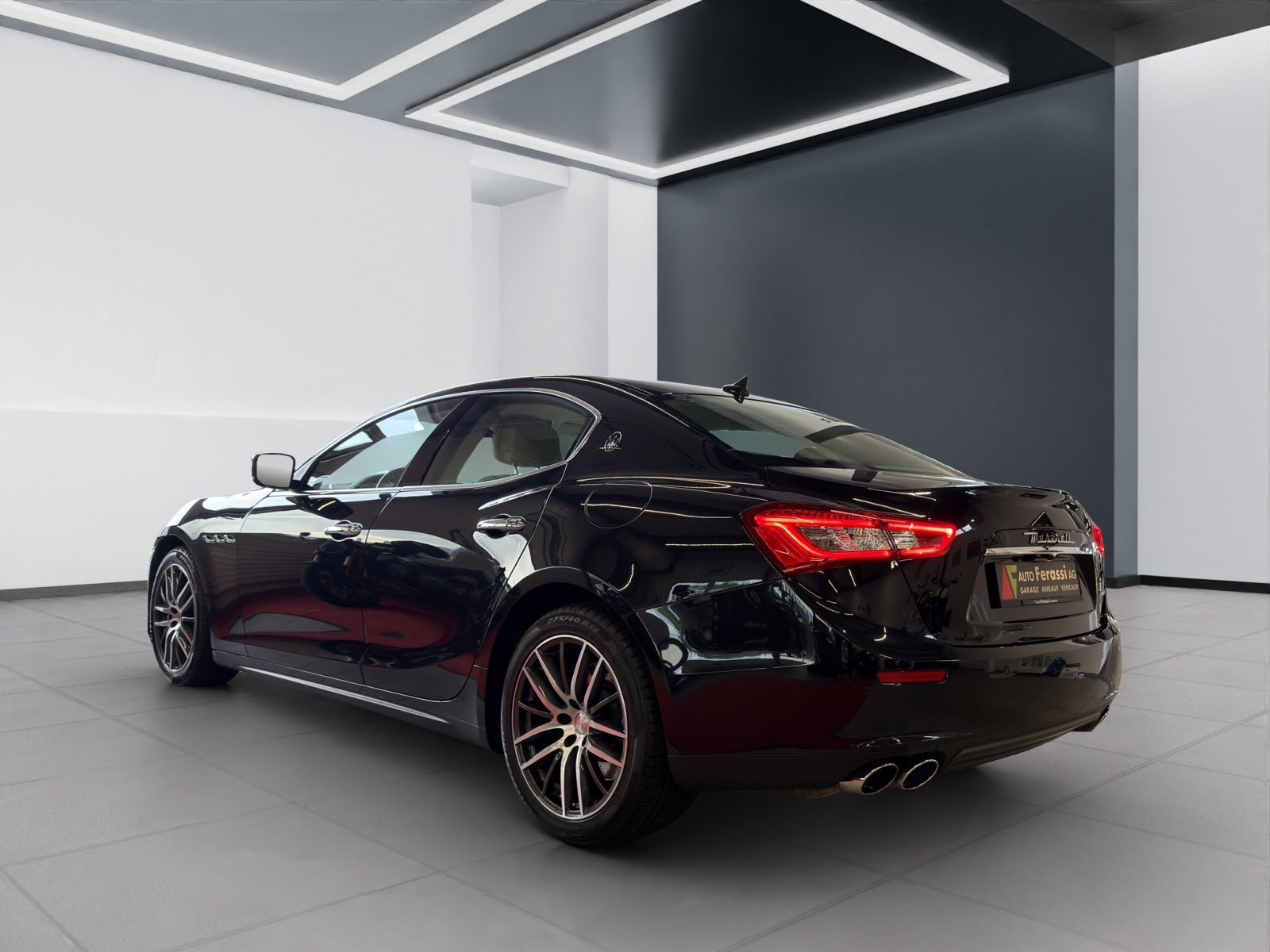 MASERATI Ghibli 3.0 V6 Automatica-showroom-element-3