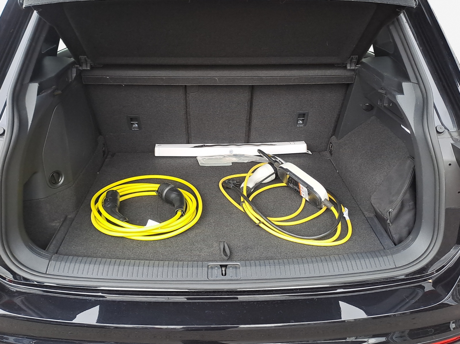 VW Tiguan 1.4TSI PHEV Selection DSG-image-13