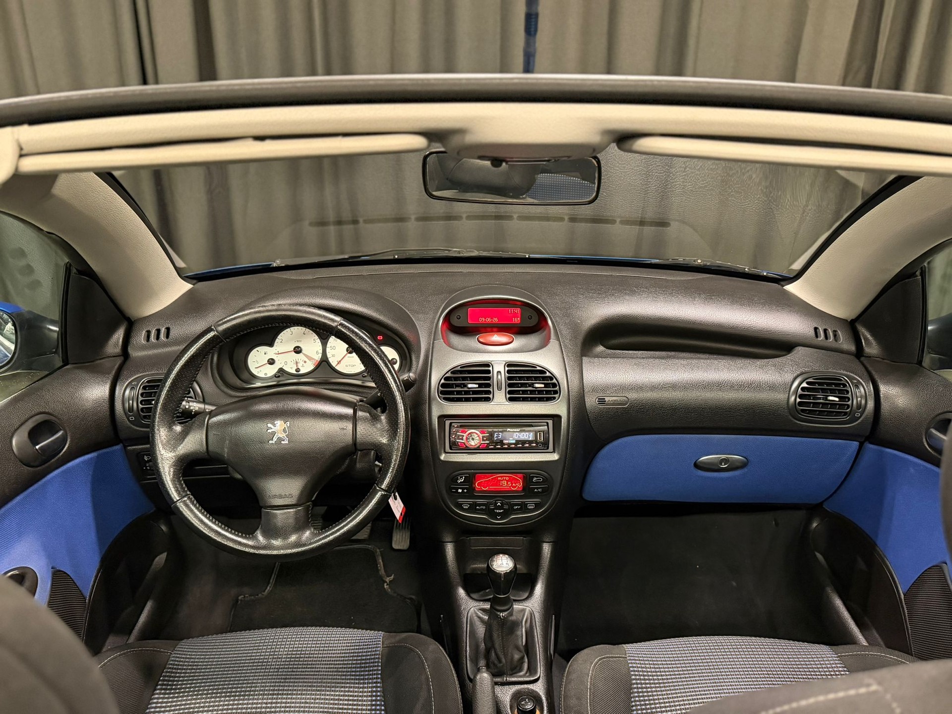 PEUGEOT 206 CC 1.6 16V-image-8