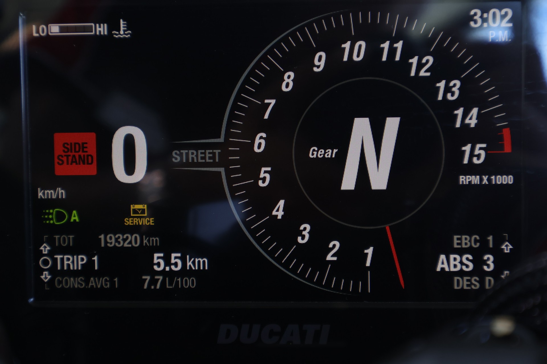 DUCATI Streetfighter V4 S-image-9