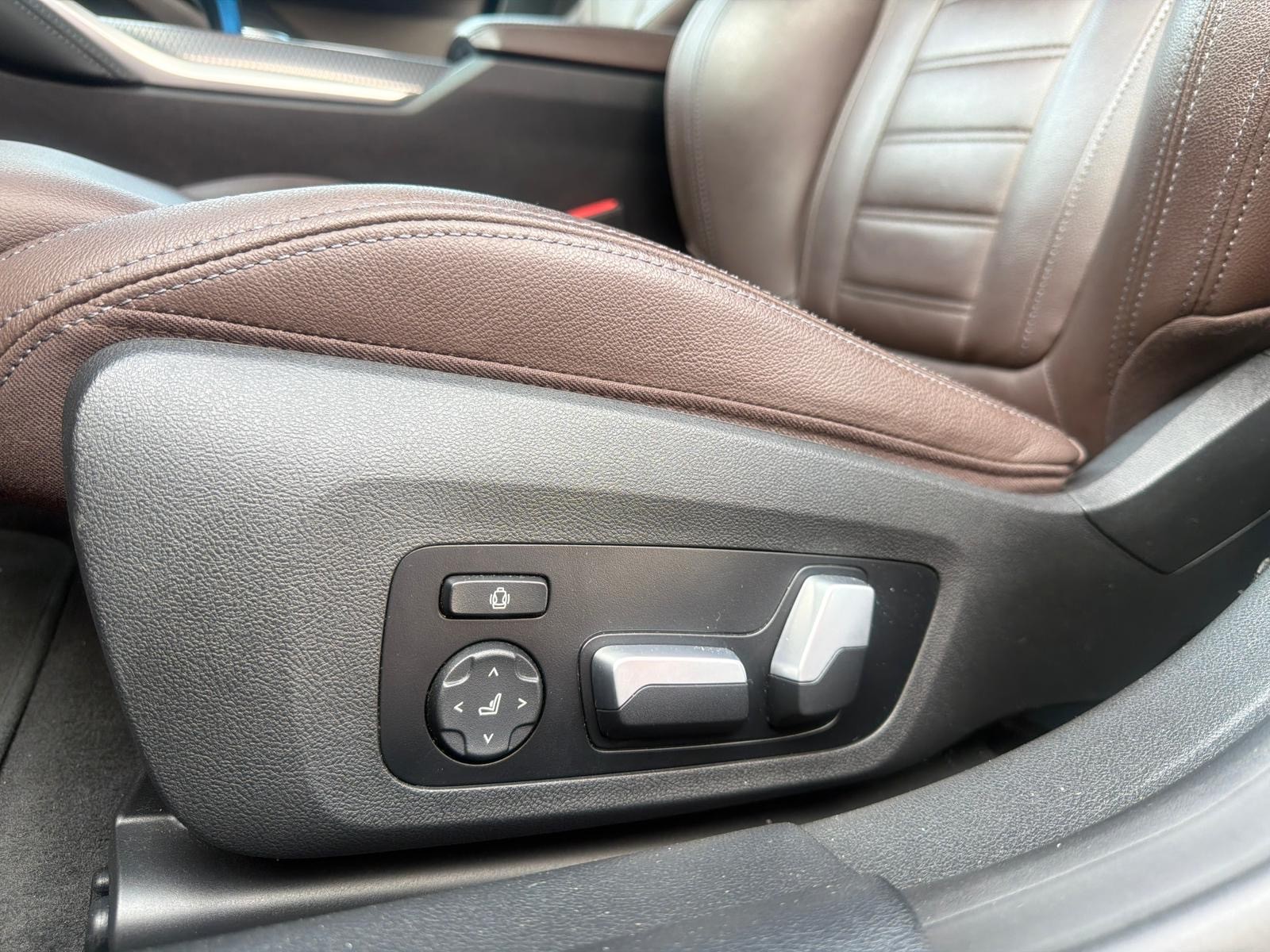 BMW i4 M50-image-17