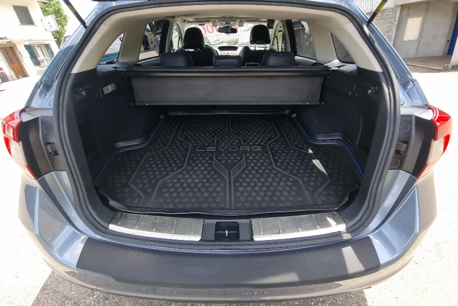 SUBARU Levorg 1.6DIT Luxury S AWD Lineartronic-image-7