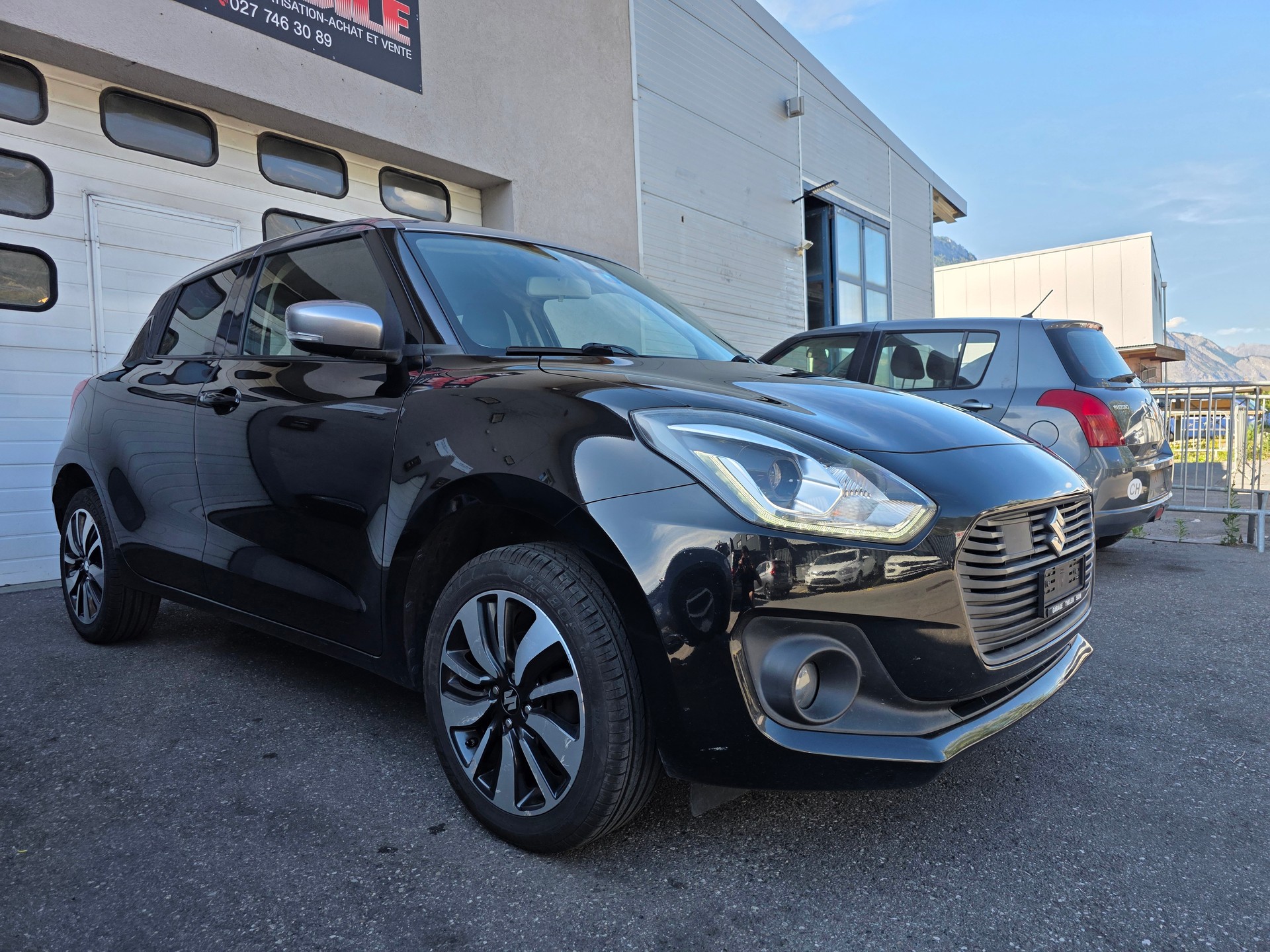 SUZUKI Swift 1.2i 16V SHVS Compact Top Hybrid Allgrip 4x4-image-4
