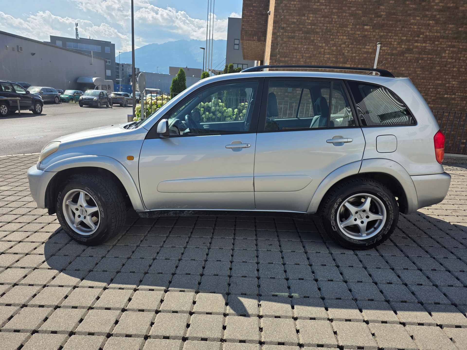 TOYOTA RAV-4 2.0 16V Linea Sol-image-1