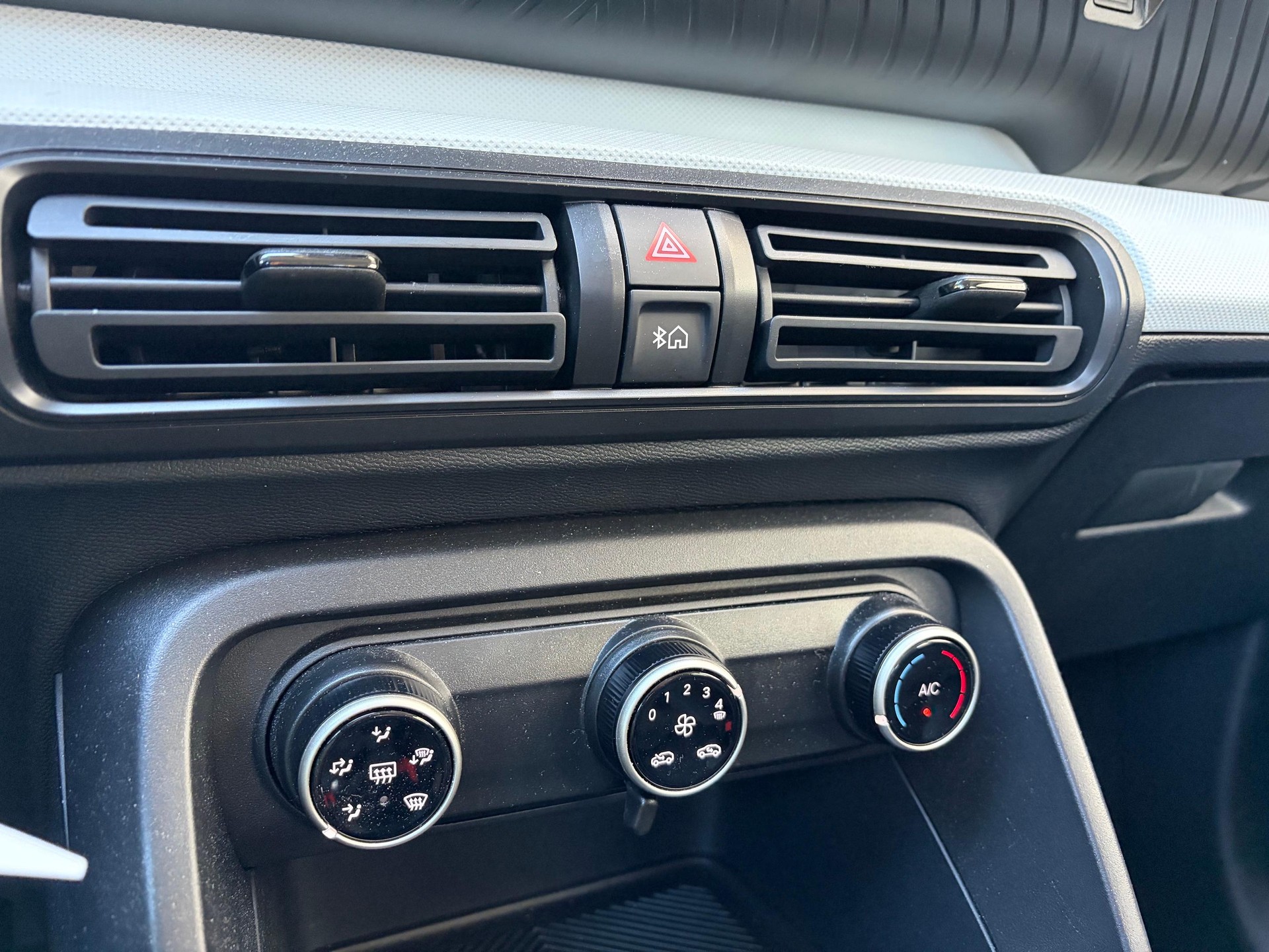 CITROEN C3 1.2 Turbo You-image-11