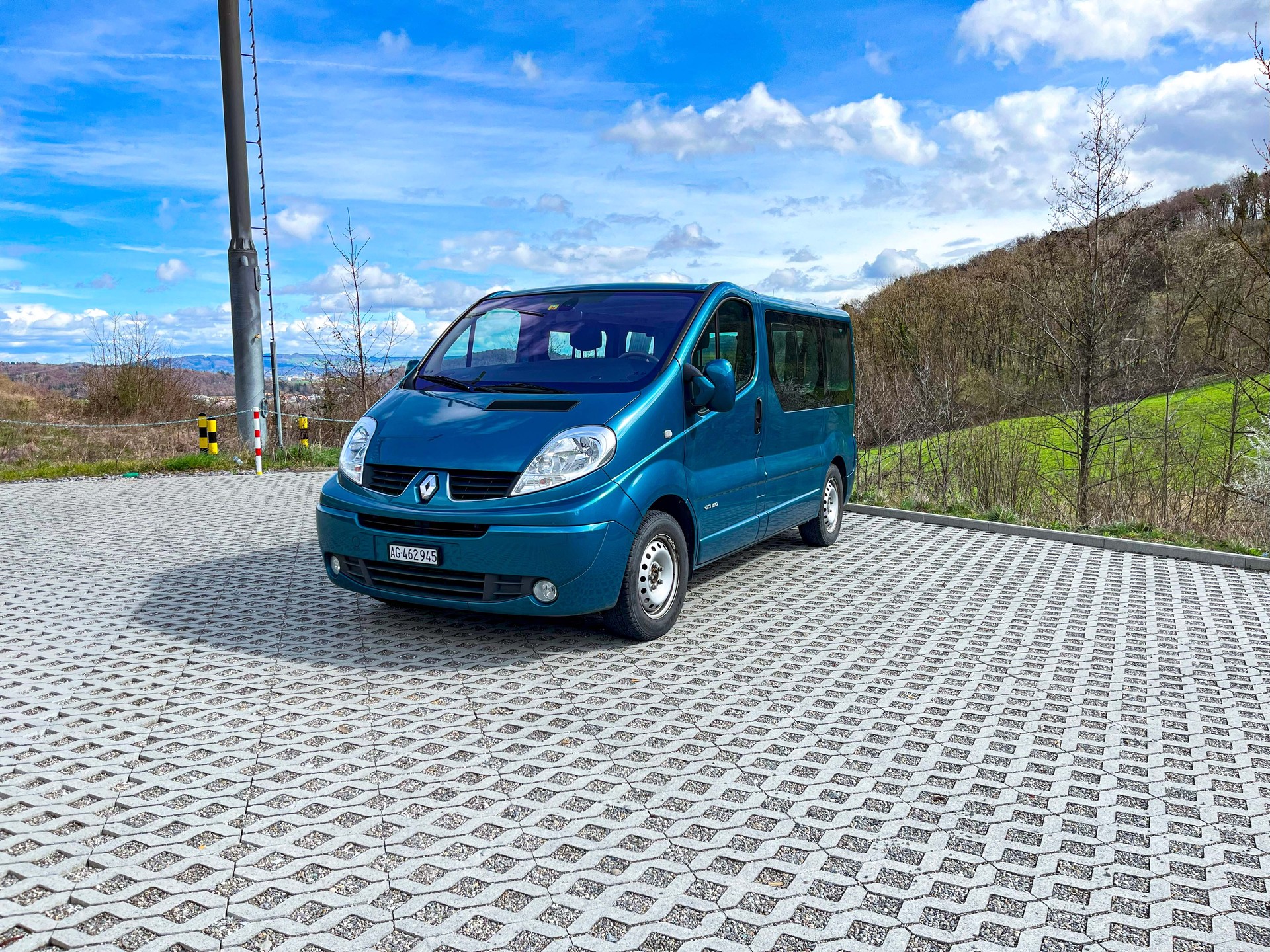 RENAULT TRAFIC