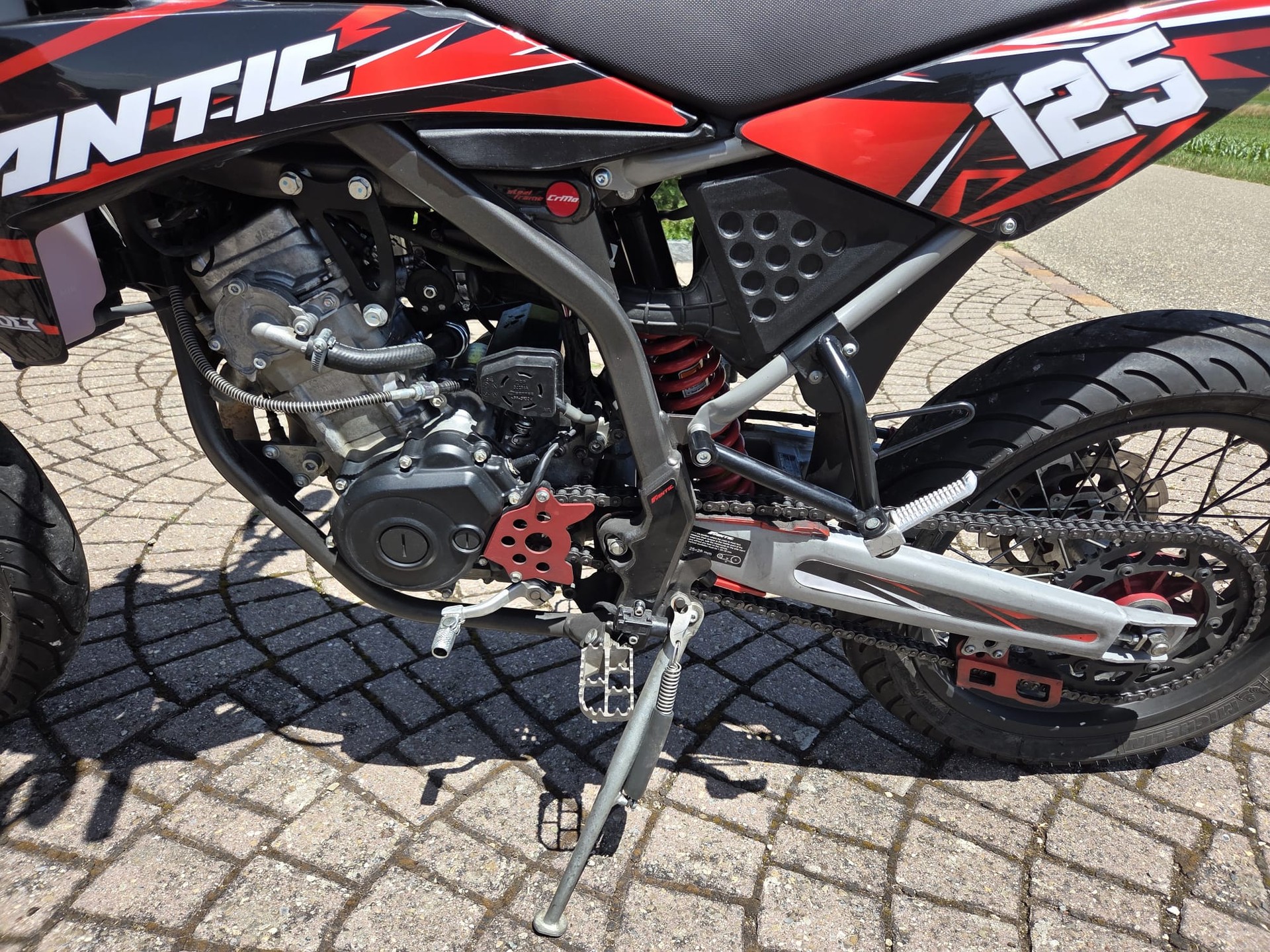 FANTIC XMF 125 Motard-image-4