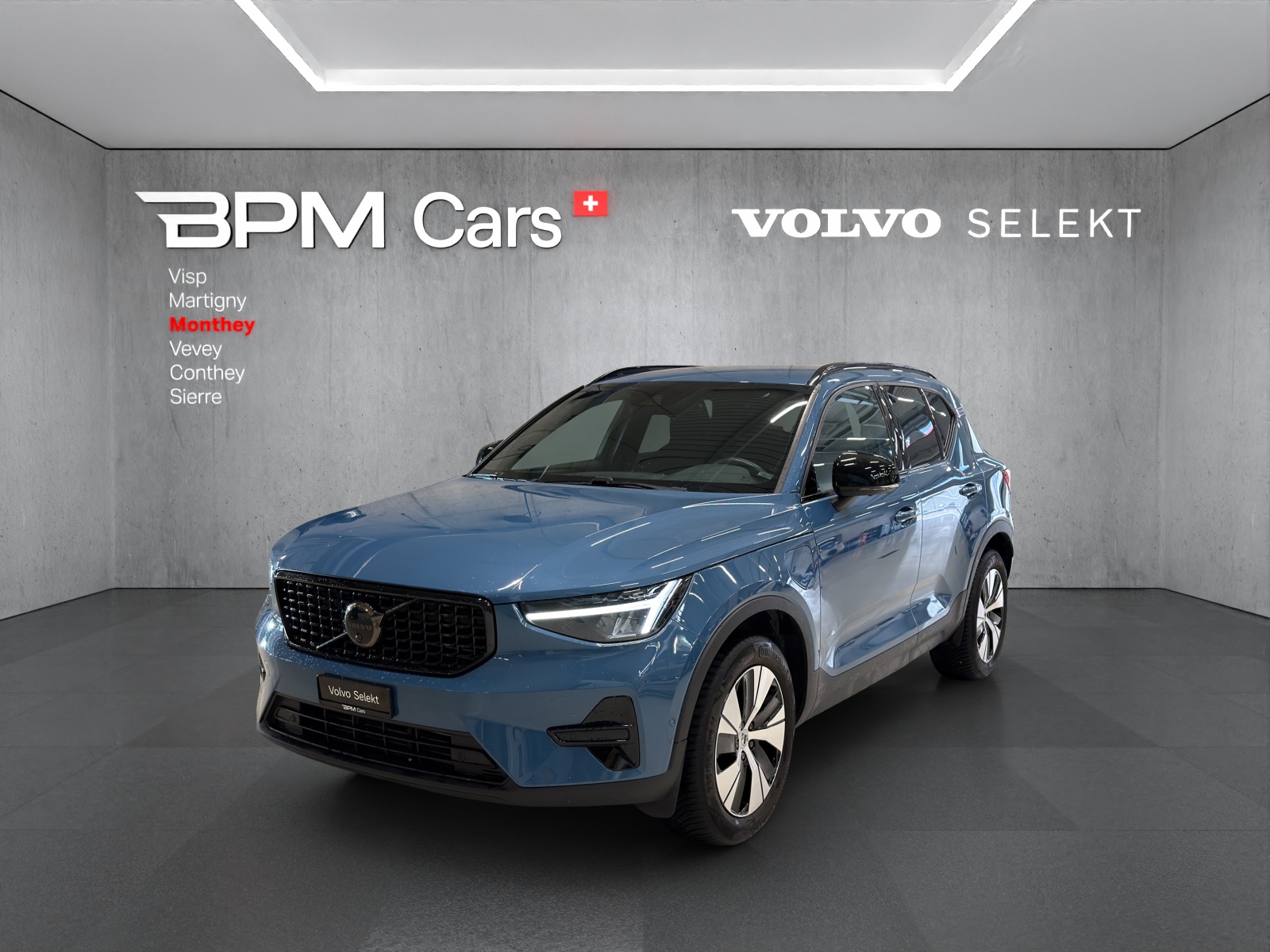 VOLVO XC40 T4 PHEV Plus Dark DCT