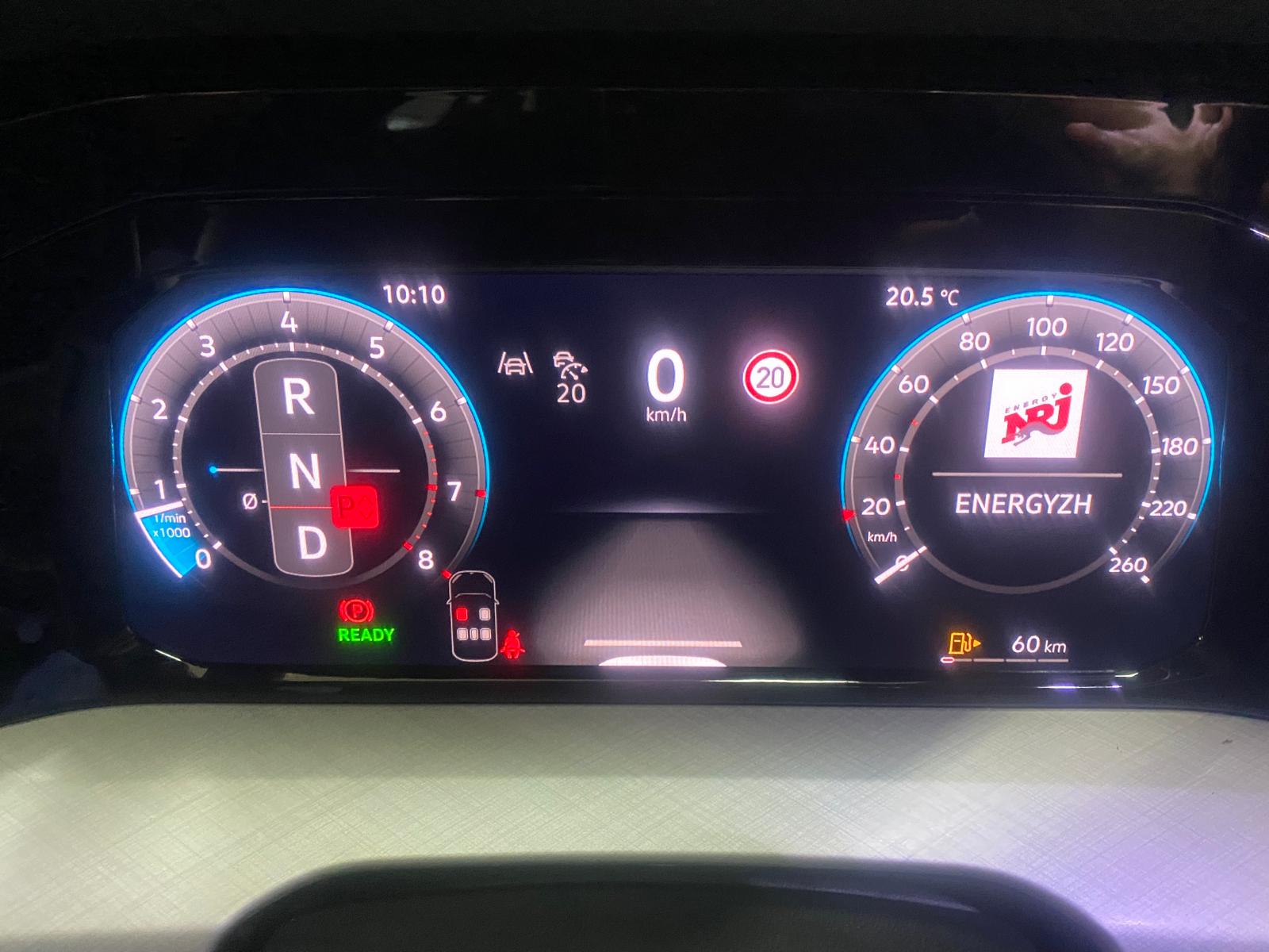 VW Golf 1.5 TSI Basis-image-9