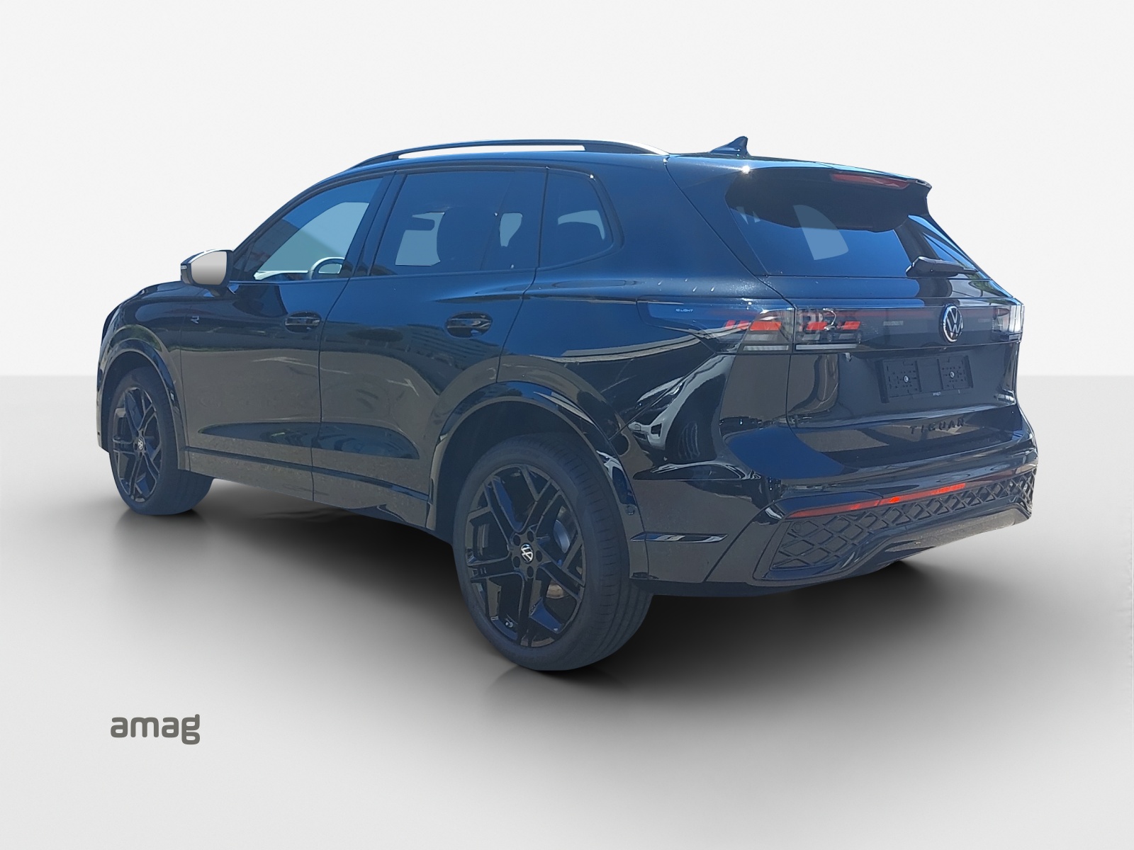 VW Tiguan 2.0 TSI DSG R-Line 4Motion-showroom-element-1