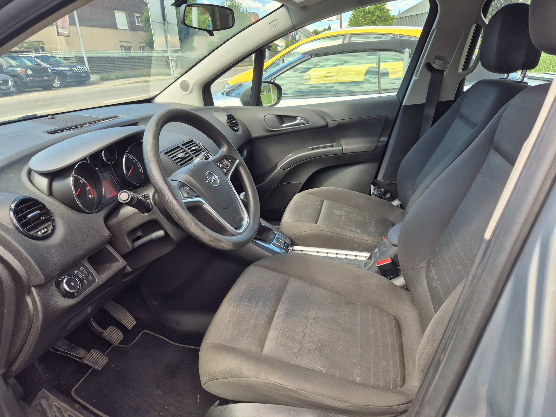 OPEL Meriva 1.4 Turbo Cosmo-image-4