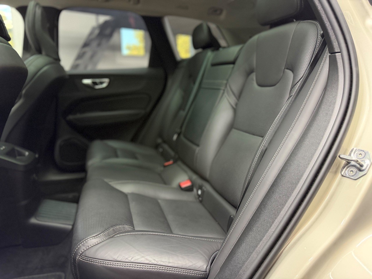 VOLVO XC60 T6 eAWD Inscription | Schiebedach | Harman/Kardon | 360° Kamera-image-20
