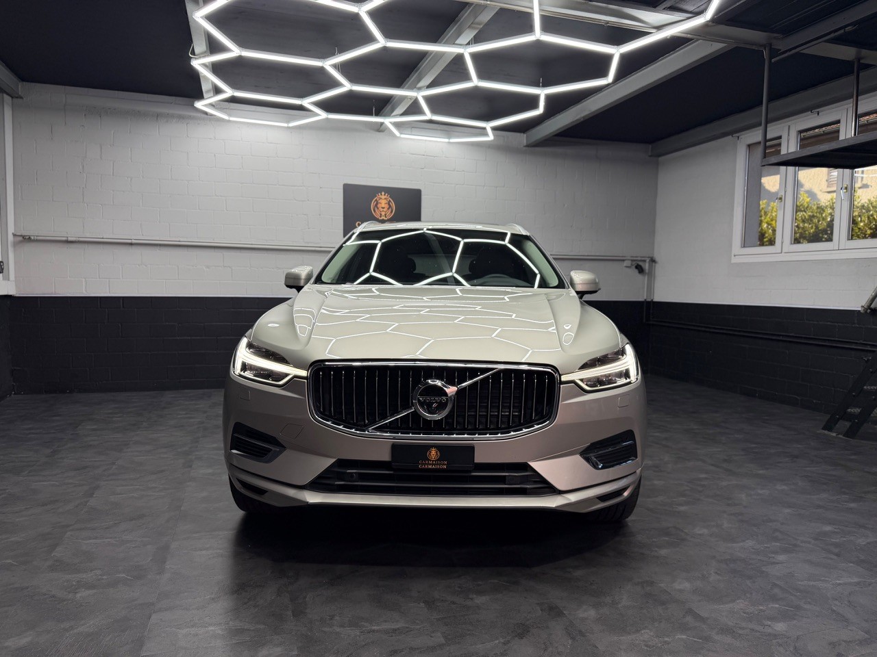 VOLVO XC60 T6 eAWD Inscription | Schiebedach | Harman/Kardon | 360° Kamera-showroom-element-1