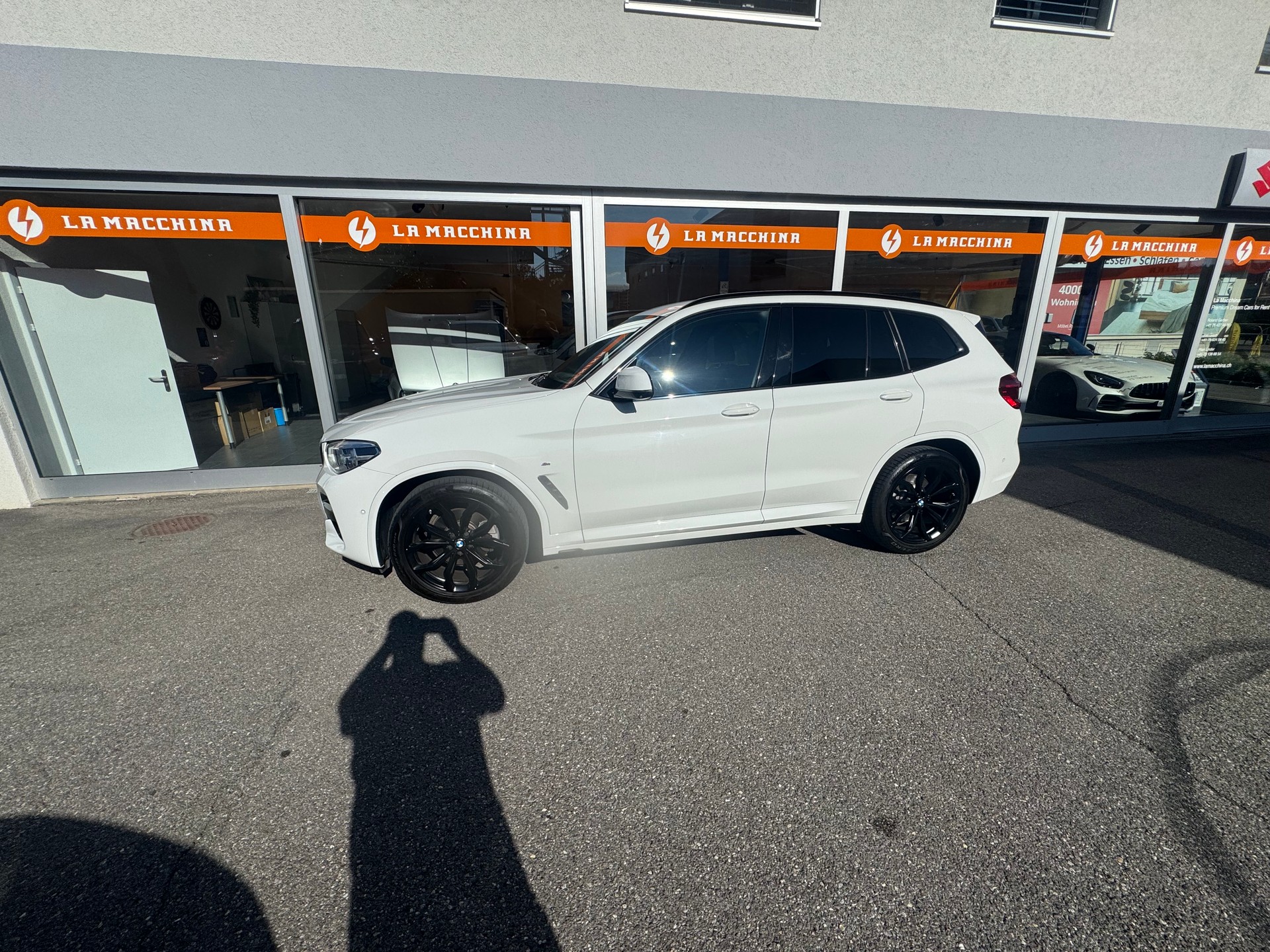 BMW X3 xDrive 20d Individual M Sport Steptronic-showroom-element-1