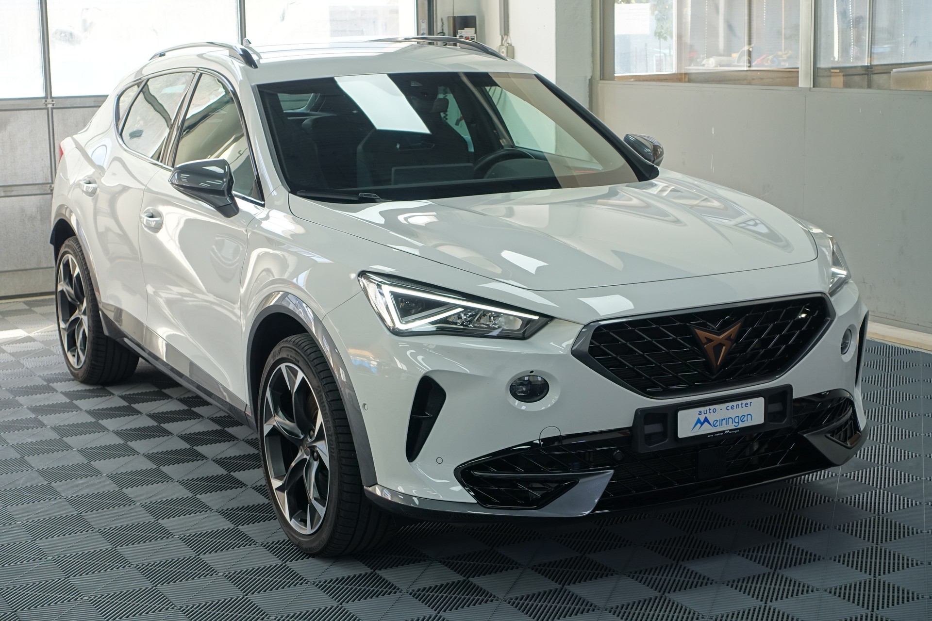 CUPRA Formentor 2.0 TSI VZ 4Drive DSG-showroom-element-1